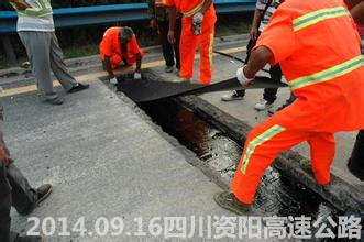 ���̰���